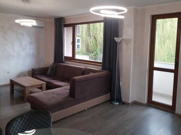 Дава се под наем Тристаен апартамент в София, Иван Вазов - 85 кв.м за 525 € - Снимка #1