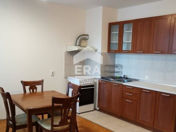 Дава се под наем Двустаен апартамент в София, Център - 70 кв.м за 510 € - Снимка #1