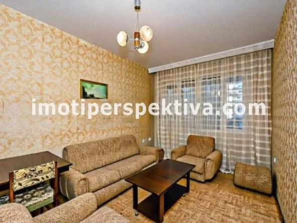 Двустаен апартамент в Пловдив, Център - 45 кв.м за 1382 €/кв.м - Снимка #1