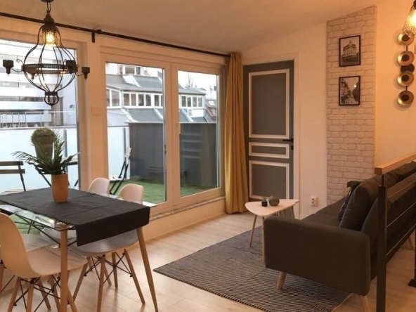 Дава се под наем Двустаен апартамент в София, Кръстова вада - 65 кв.м за 510 € - Снимка #1