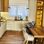 Дава се под наем Двустаен апартамент в София, Кръстова вада - 65 кв.м за 650 € - Снимка #1