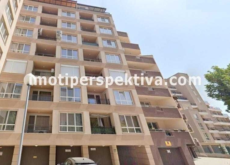 Гараж / Паркомясто в Пловдив, Кючук Париж - 24 кв.м за 527 €/кв.м - Снимка #1