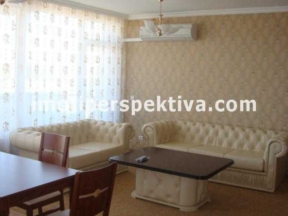 Двустаен апартамент в Пловдив, Кършияка - 80 кв.м за 1600 €/кв.м - Снимка #1