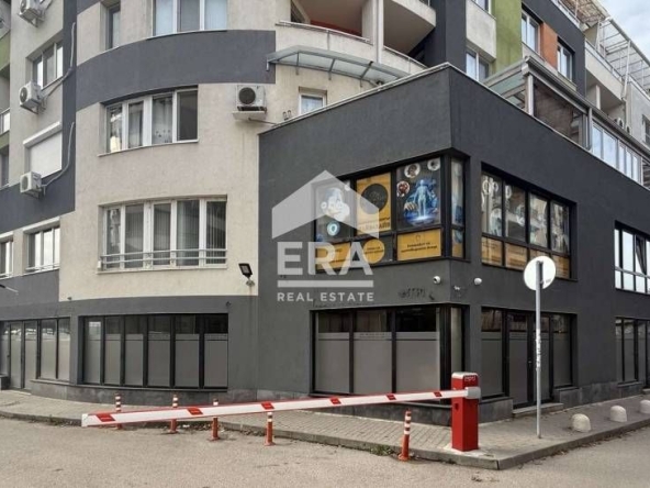 Магазин в София, Студентски град - 499 кв.м за 1275 €/кв.м - Снимка #1