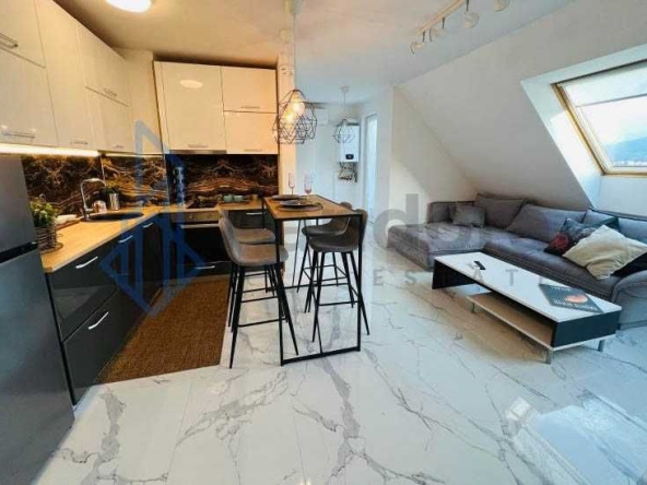 Дава се под наем Двустаен апартамент в София, Овча купел - 70 кв.м за 599 € - Снимка #1