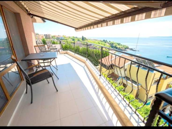 Хотел в Созопол - 421 кв.м за 1212 €/кв.м - Снимка #1