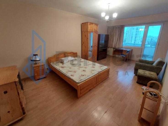 Дава се под наем Двустаен апартамент в София, Слатина - 72 кв.м за 418.71 € - Снимка #1