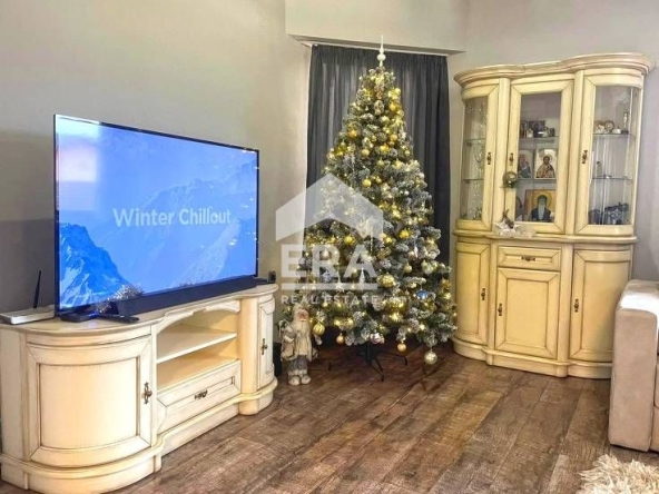 Къща в Благоевград, Първа промишлена зона - 270 кв.м за 690 €/кв.м - Снимка #1