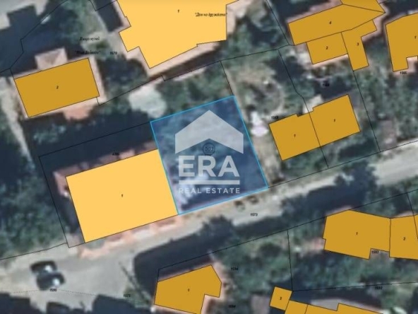 Парцел в Кюстендил, Център - 300 кв.м за 136 €/кв.м - Снимка #1