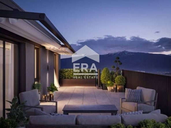 Четиристаен апартамент в София, Център - 179 кв.м за 1739 €/кв.м - Снимка #1