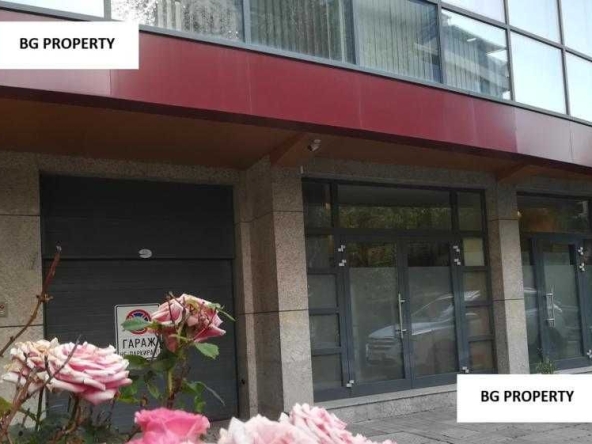 Дава се под наем Офис в София, Център - 214 кв.м за 2568 € - Снимка #1