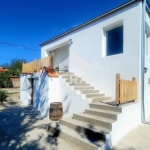 Къща в с. Бодрово, Област Хасково - 110 кв.м за 367 €/кв.м - Снимка #1