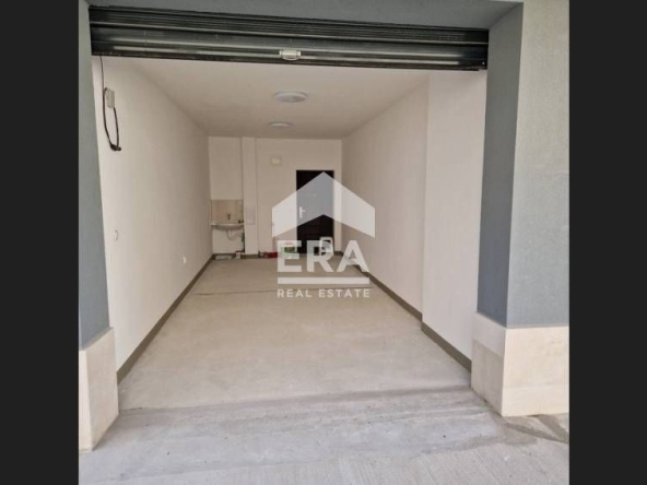 Дава се под наем Гараж / Паркомясто в Варна, Център - 21 кв.м за 200 € - Снимка #1