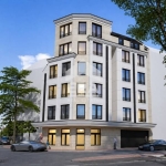 Тристаен апартамент в София, Център - 122 кв.м за 1520 €/кв.м - Снимка #1