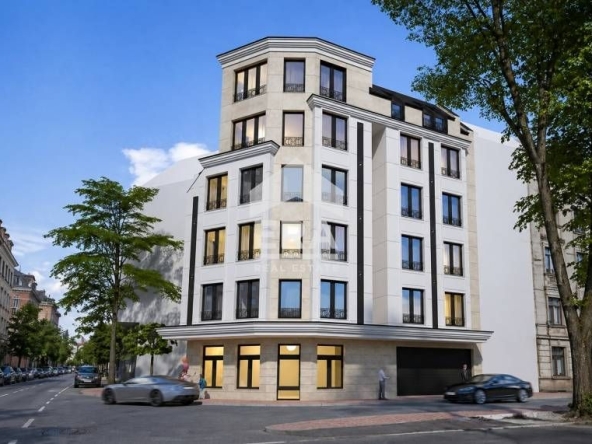 Тристаен апартамент в София, Център - 122 кв.м за 1520 €/кв.м - Снимка #1