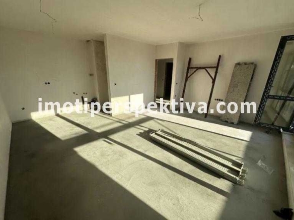 Двустаен апартамент в Пловдив, Христо Смирненски - 74 кв.м за 1400 €/кв.м - Снимка #1