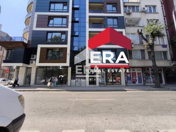 Дава се под наем Магазин в Хасково, Училищни - 22 кв.м за 357 € - Снимка #1