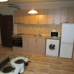 Дава се под наем Двустаен апартамент в Бургас, Възраждане - 60 кв.м за 398.82 € - Снимка #1