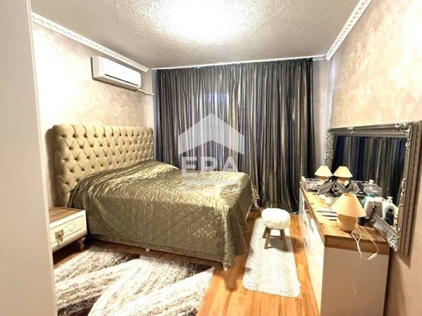 Дава се под наем Двустаен апартамент в к.к. Св.Св. Константин и Елена - 70 кв.м за 648.21 € - Снимка #1