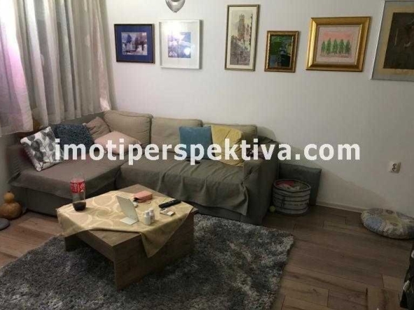 Етаж от къща в с. Крумово, Област Пловдив - 80 кв.м за 1225 €/кв.м - Снимка #1