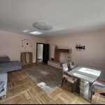Дава се под наем Тристаен апартамент в София, Бояна - 120 кв.м за 847.62 € - Снимка #1