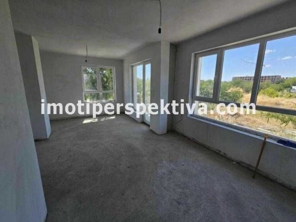 Тристаен апартамент в Пловдив, Коматевски възел - 102 кв.м за 1147 €/кв.м - Снимка #1