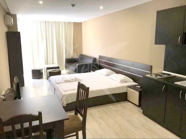 Двустаен апартамент в Несебър - 58 кв.м за 1845 €/кв.м - Снимка #1