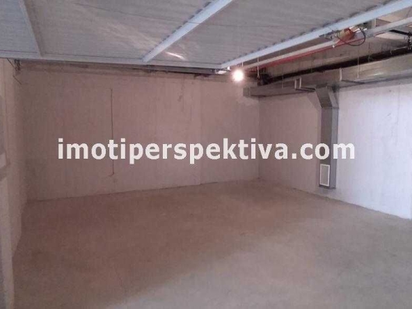 Гараж / Паркомясто в Пловдив, Христо Смирненски - 60 кв.м за 1190 €/кв.м - Снимка #1
