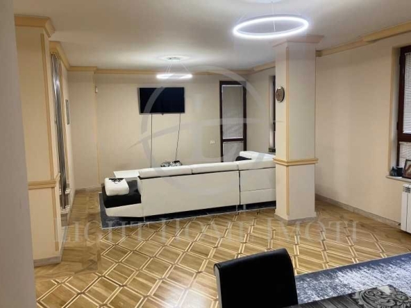 Многостаен апартамент в Пловдив, Съдийски - 198 кв.м за 720 €/кв.м - Снимка #1
