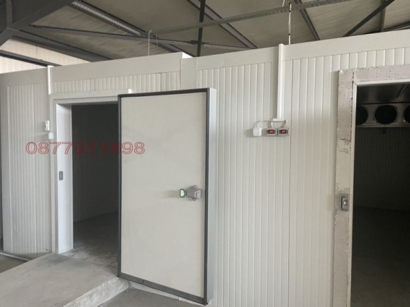 Дава се под наем Склад в Плевен, Индустриална зона - Изток - 275 кв.м за 1077.12 € - Снимка #1