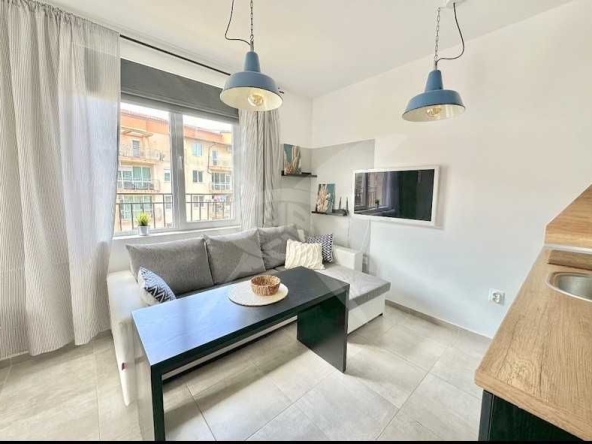 Едностаен апартамент в к.к. Слънчев бряг - 48 кв.м за 1146 €/кв.м - Снимка #1