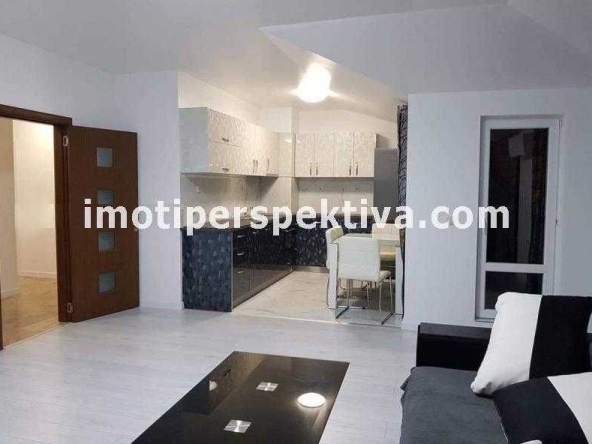 Тристаен апартамент в Пловдив, Център - 112 кв.м за 2459 €/кв.м - Снимка #1