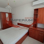 Дава се под наем Тристаен апартамент в Варна, Колхозен пазар - 85 кв.м за 459 € - Снимка #1