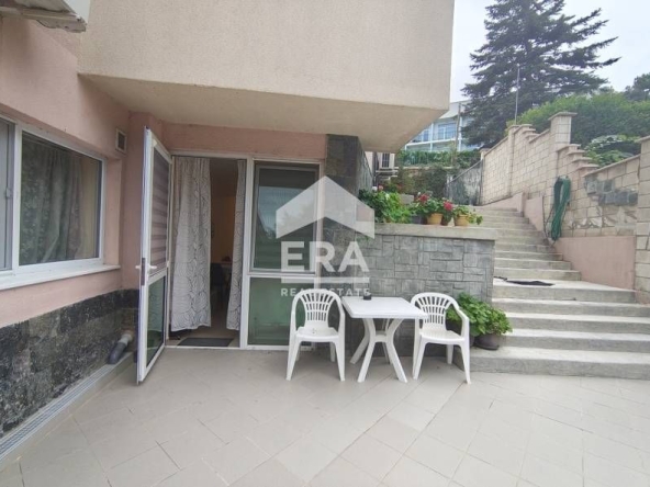 Дава се под наем Едностаен апартамент в Варна, Чайка - 33 кв.м за 384 € - Снимка #1