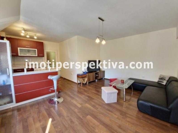 Двустаен апартамент в Пловдив, Център - 65 кв.м за 2431 €/кв.м - Снимка #1