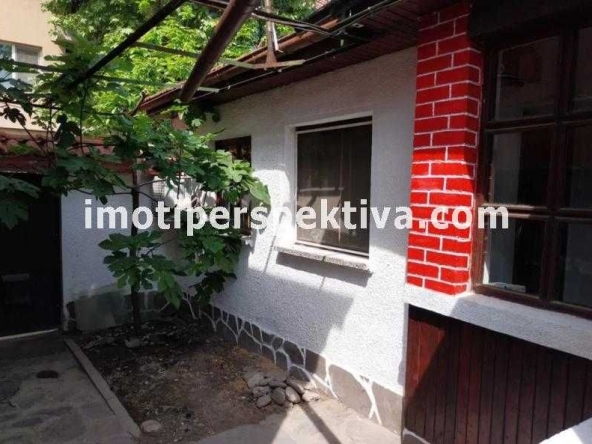 Къща в Пловдив, Кършияка - 70 кв.м за 2643 €/кв.м - Снимка #1