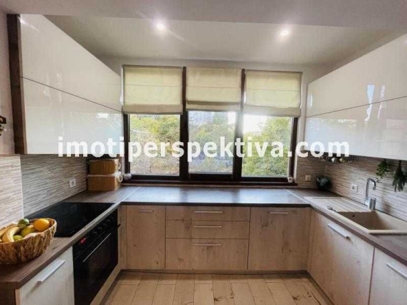 Многостаен апартамент в Пловдив, Тракия - 86 кв.м за 2033 €/кв.м - Снимка #1