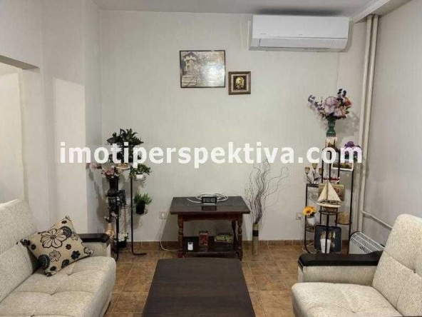 Тристаен апартамент в Пловдив, Беломорски - 92 кв.м за 829 €/кв.м - Снимка #1