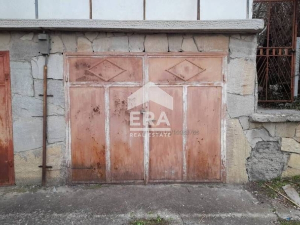 Гараж / Паркомясто в Хасково, Куба - 20 кв.м за 638 €/кв.м - Снимка #1