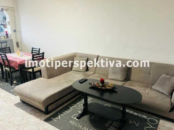 Тристаен апартамент в Пловдив, Кючук Париж - 72 кв.м за 1667 €/кв.м - Снимка #1