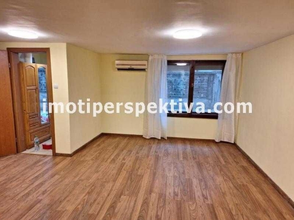 Едностаен апартамент в Пловдив, Христо Смирненски - 33 кв.м за 1394 €/кв.м - Снимка #1