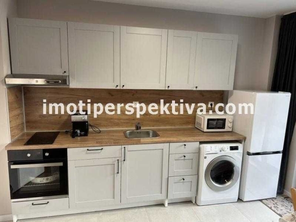 Двустаен апартамент в Пловдив, Прослав - 77 кв.м за 891 €/кв.м - Снимка #1