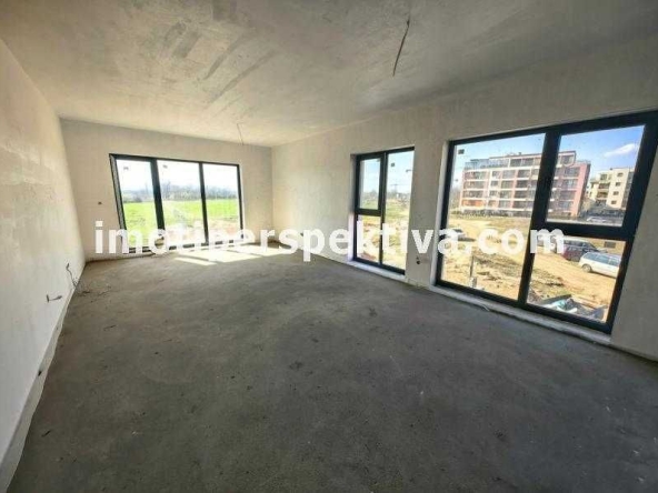 Тристаен апартамент в Пловдив, Кършияка - 107 кв.м за 1524 €/кв.м - Снимка #1