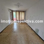 Тристаен апартамент в Пловдив, Център - 90 кв.м за 1870 €/кв.м - Снимка #1