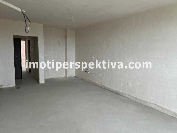 Двустаен апартамент в Пловдив, Кючук Париж - 74 кв.м за 1255 €/кв.м - Снимка #1
