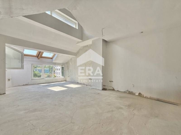 Тристаен апартамент в София, Разсадника - 132 кв.м за 1894 €/кв.м - Снимка #1