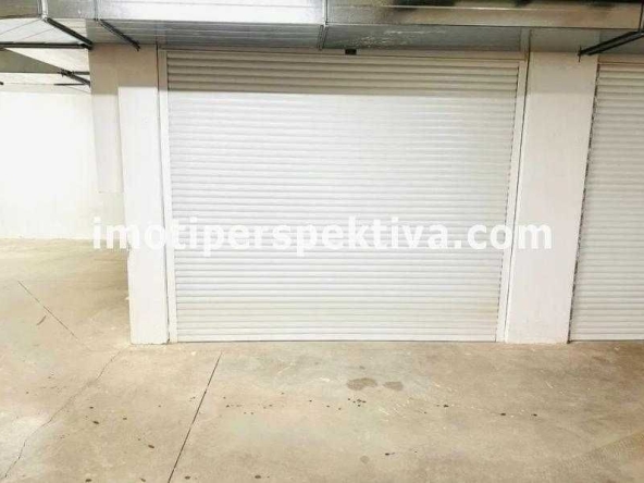 Гараж / Паркомясто в Пловдив, Кючук Париж - 18 кв.м за 1500 €/кв.м - Снимка #1