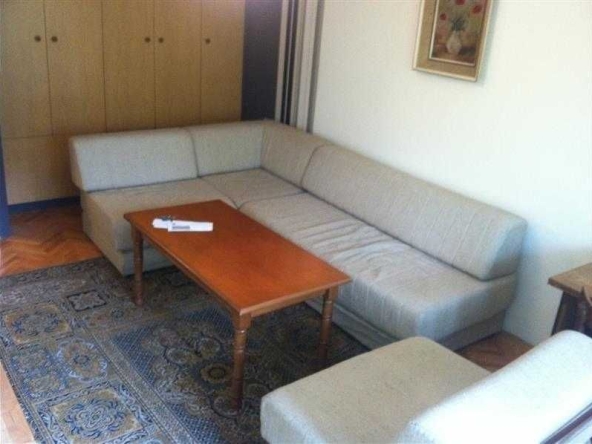 Дава се под наем Двустаен апартамент в Бургас, Изгрев - 57 кв.м за 178.5 € - Снимка #1