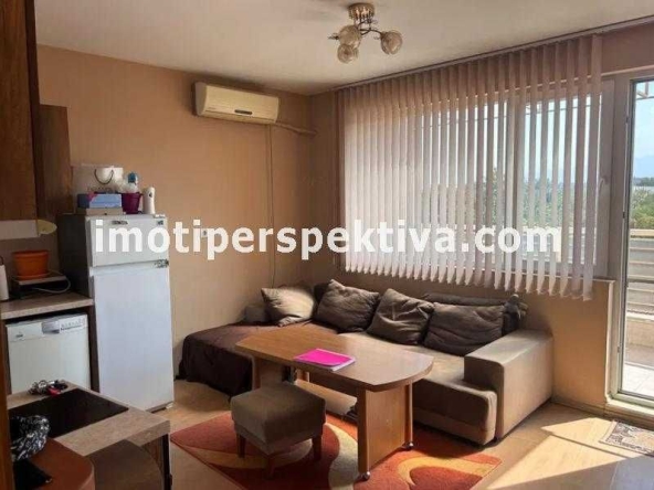 Двустаен апартамент в Пловдив, Център - 64 кв.м за 1930 €/кв.м - Снимка #1