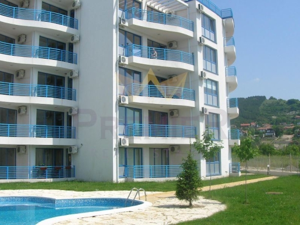 Тристаен апартамент в Балчик - 96 кв.м за 938 €/кв.м - Снимка #1